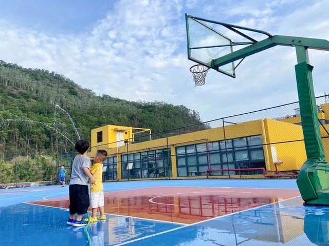 出口液压动力单元提供